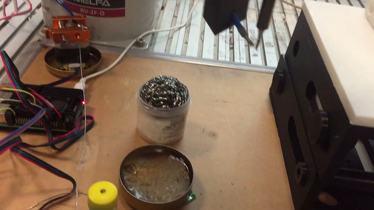 Semi-autonomous soldering robotic arm photo 2