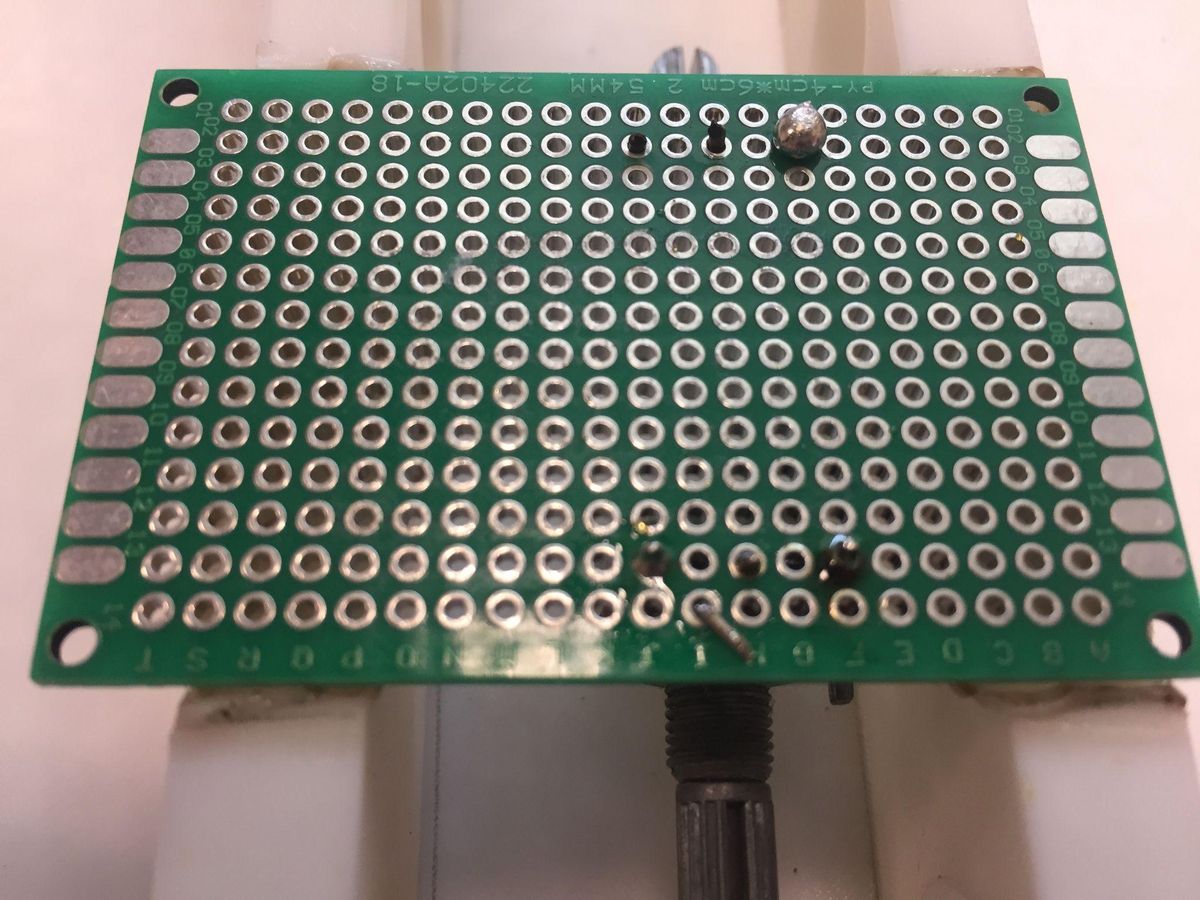 Semi-autonomous soldering robotic arm photo 3
